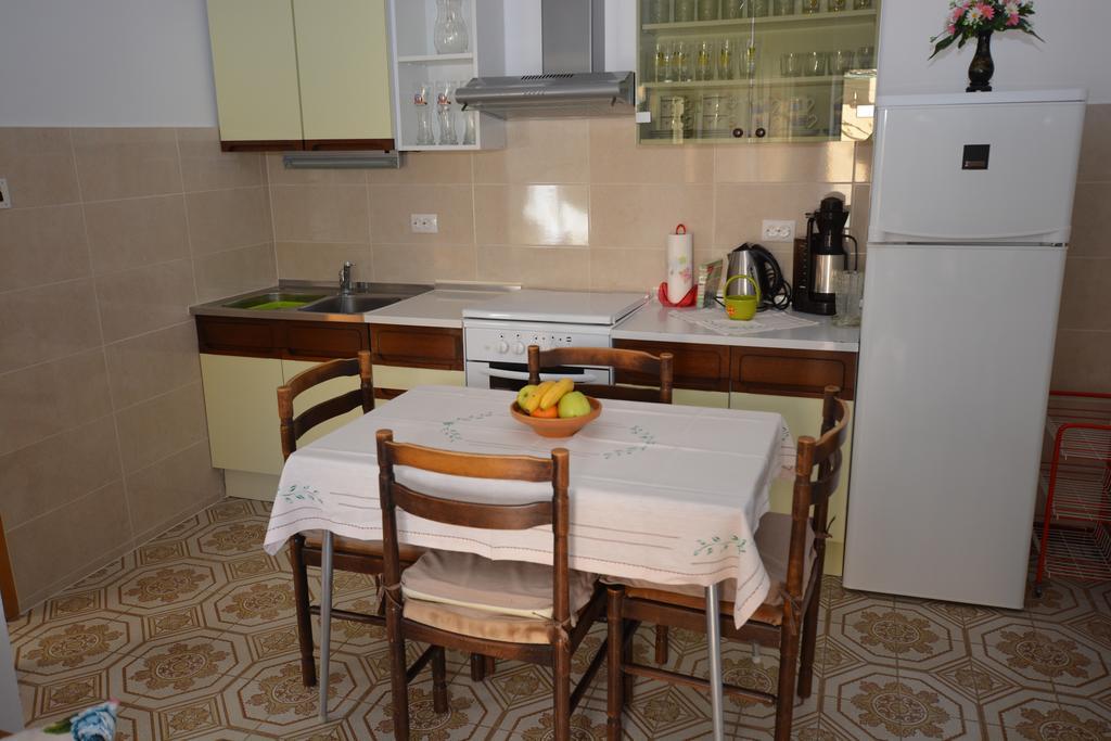 Apartment Nadica Пунат Екстер'єр фото