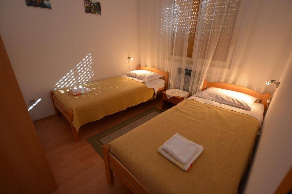 Apartment Nadica Пунат Екстер'єр фото